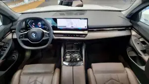 BMW 520 Bild 16