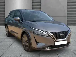 Nissan Qashqai Acenta SHZ+LKHZ+PDC 1.3 DIG-T 103 kW (140 PS), ...