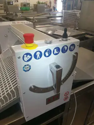 Teigausrollmaschine XTS NEU! Bild 4