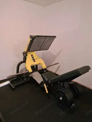 Technogym Pure Strength Leg Press