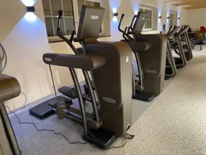 Technogym Artis Vario Crosstrainer 3.0 Bild 5