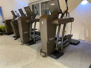 Technogym Artis Vario Crosstrainer 3.0 Bild 7