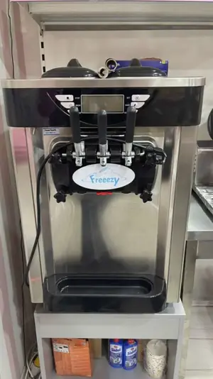 SoftEis Maschine
