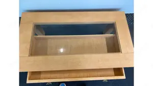 Hübscher Pinien Vollholz Couchtisch  Bild 2