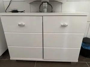 Badezimmerschränke Bild 2