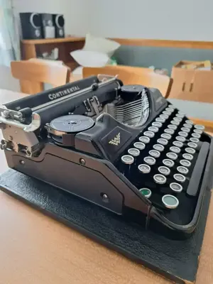 Continental Schreibmaschine 