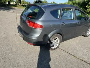  Seat Altea XL 2.0 TDI, 140 PS, 103 kW   Allrad  Bild 5