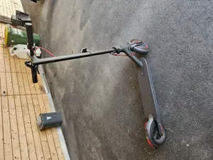 Xiaomi M365 Pro Mijia EScooter Elektro-Roller Bild 4
