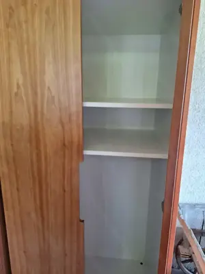 Kleiderkästen zu verschenken Bild 2
