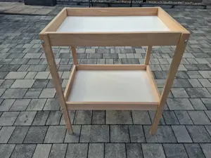 Wickeltisch SNIGLAR von Ikea