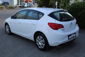 Opel Astra 1,3 CDTI ecoflex Cosmo Start Stop 2013 Neu Vorgeführt 04 2026 Bild 8