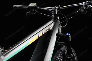 E-MTB Cube Access SL500 mint