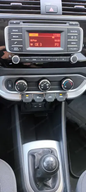 Kia Rio 1,2 MPI Titan Benzin 55tkm Klima Top Zusatnd Bild 7