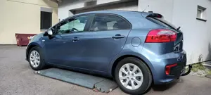 Kia Rio 1,2 MPI Titan Benzin 55tkm Klima Top Zusatnd Bild 2