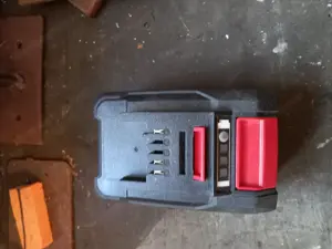 Einhell Doppelladegerät mit 2 power Akkus Bild 4