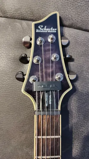 E-Gitarre Schecter Hellraiser Special Bild 3