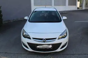 Opel Astra Bild 2