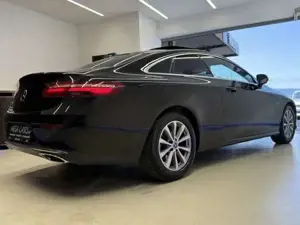 Mercedes-Benz E 220 Bild 8