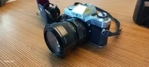 Spiegelreflexkamera Minolta X-300 inkl. Tasche, Blitz und Bedienungsanleitung  Bild 2
