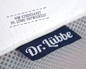 Babybett aus Massivholz + Matratze absolut neuwertig Bild 8