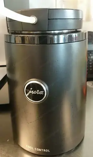 JURA Giga X3 + JURA Milchkühler 1 Lt. Wireless Bild 2