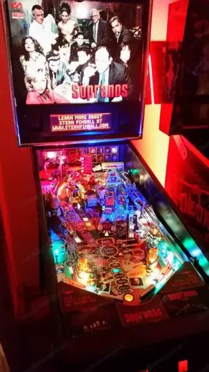 Flipper The Sopranos Stern Pinball Bild 2