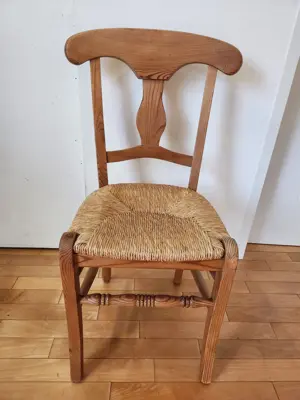 Vollholz-Tisch und Stühle für Wohn- oder Esszimmer Bild 2