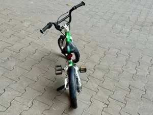 Woom2 Kinderfahrrad 14 Zoll Grün  Bild 4