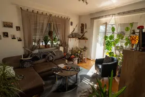 100 qm Wohnung zu vermieten  Bild 9