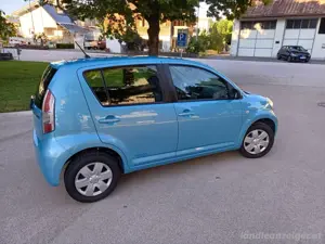 Daihatsu Sirion 1,0 Klein-  Kompaktwagen Bild 2