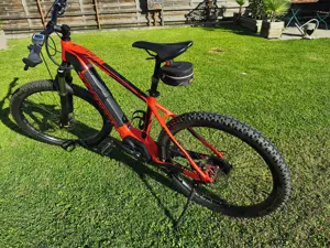 Stevens E-Bike-Mountainbike Bild 2