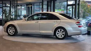 Mercedes-Benz S 350 Bild 8