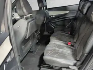 Peugeot 5008 Bild 7