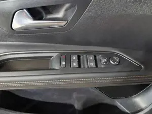 Peugeot 5008 Bild 12