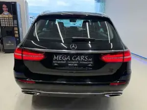 Mercedes-Benz E 300 Bild 7
