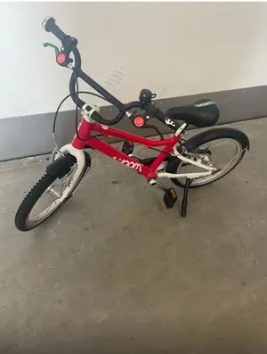 Woom Fahrrad in rot nr 3 Bild 3