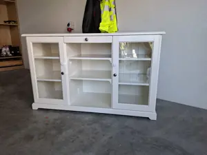 Sideboard weiß mit Glastüren