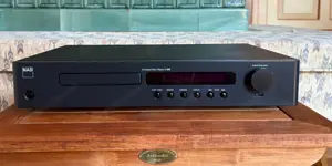 Nad c 568 
