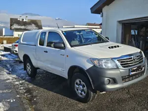 Toyota Hilux 4WD 2,5L 2012 Bild 2