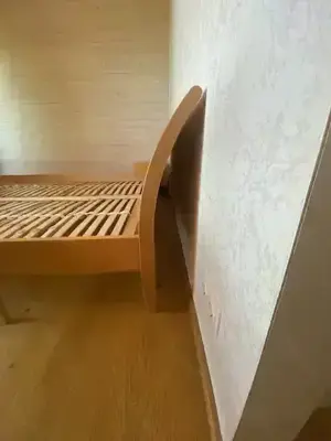 Doppelbett + Nachtkästchen Bild 3