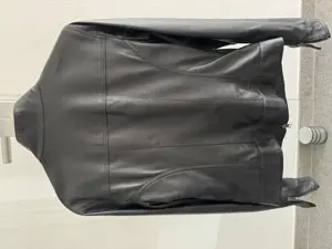Neuwertig-Damen OnSneaker und Lederjacke Bild 7