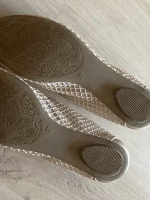 Ballerina, Gr 37, beige mit Glitzer Bild 3