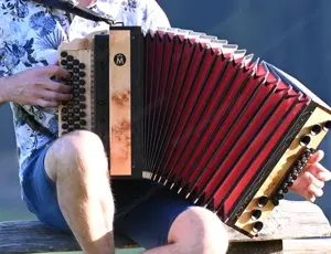 Steirische Harmonika Müller, Erle Massiv, B-Es-As-Des