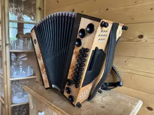 Steirische Harmonika Müller, Erle Massiv, B-Es-As-Des Bild 3