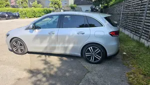 Mercedes B Klasse B180d Bild 3