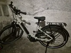 2 E-City-Bike's Neu Bild 3