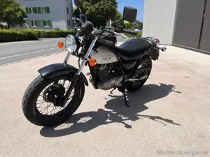 Suzuki RV 125 Van van Bild 3