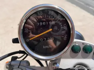 Suzuki RV 125 Van van Bild 5