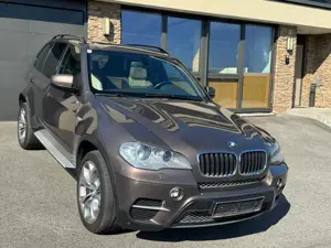 Bmw X5 xDrive 30d Bild 6