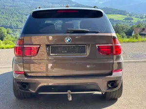 Bmw X5 xDrive 30d Bild 2